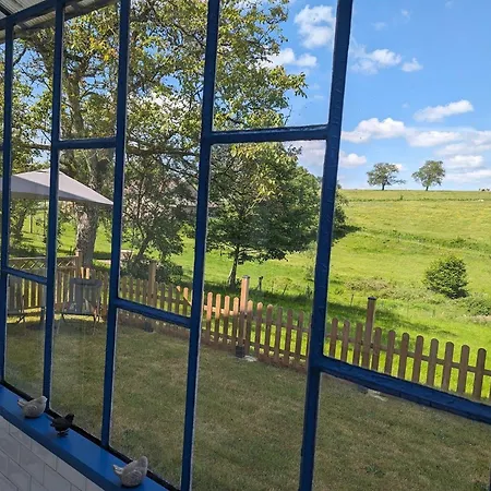 Gite Cosy En Pleine Nature Avec Terrasse, Proche De - Fr-1-589-644 *